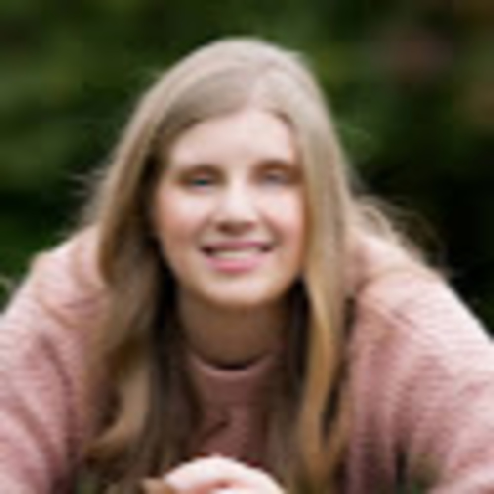 Meet your Posher, Nora